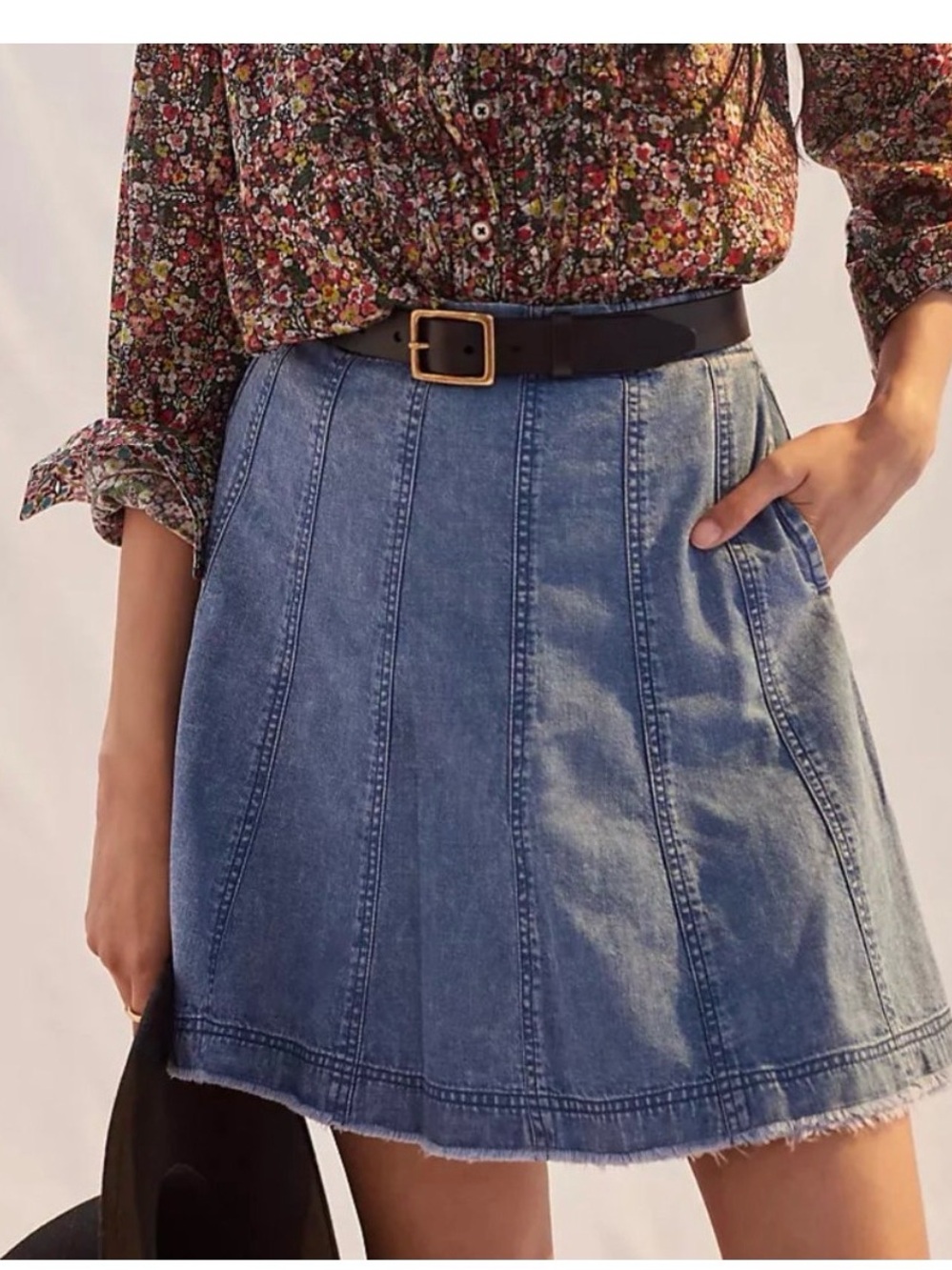 Anthropologie Pilcro Seamed Denim Mini Skirt - Denim Light - Size 8